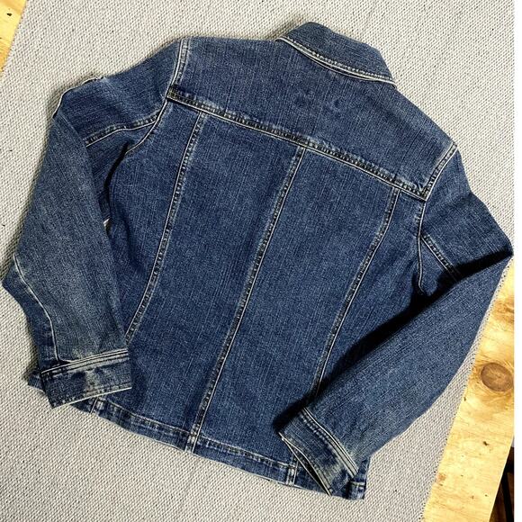 Jones New York Sport Vintage Jean Jacket Womens M Blue Fade Button Up Pockets - Picture 7 of 12